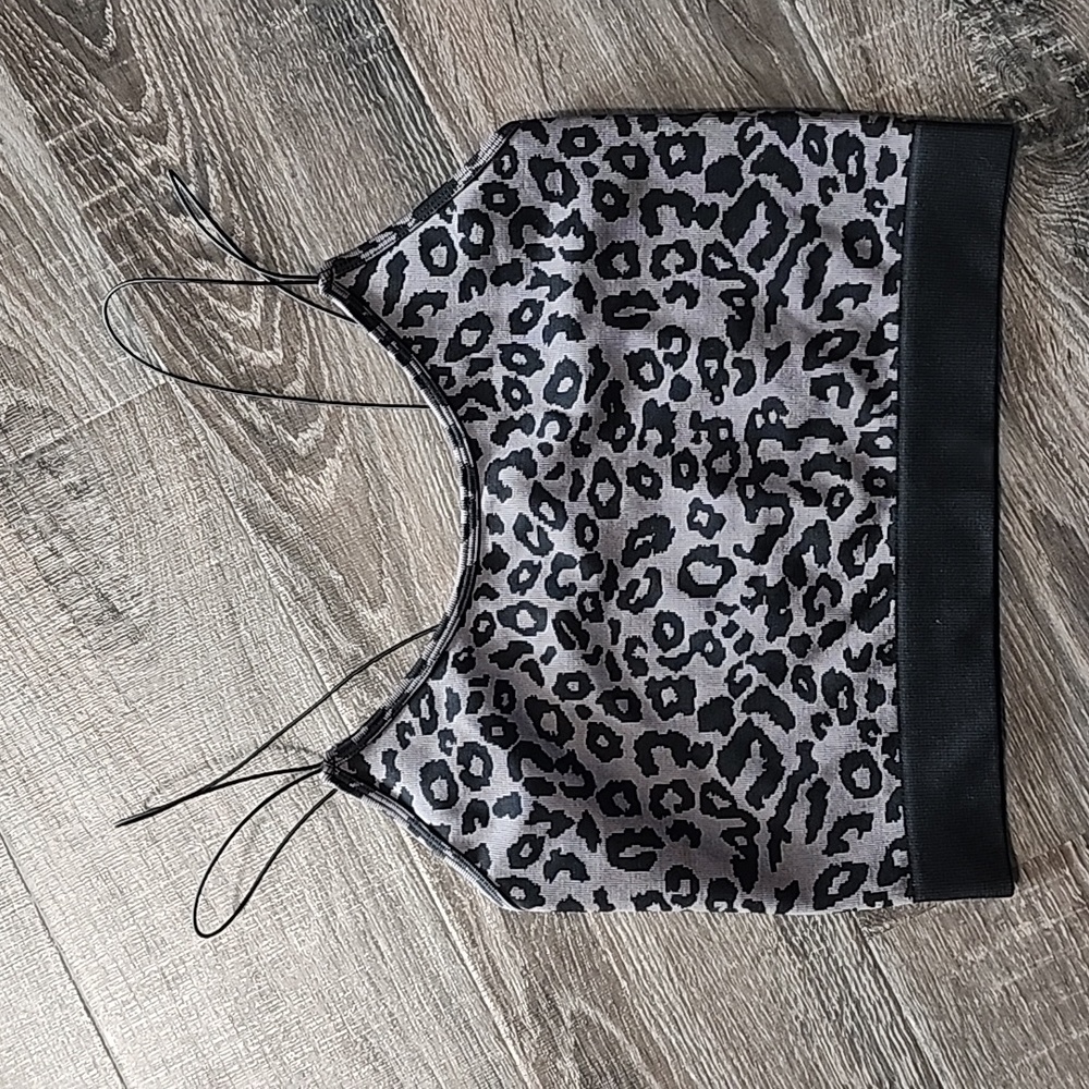 🦩 Rue 21 leopard print Brami 🦩